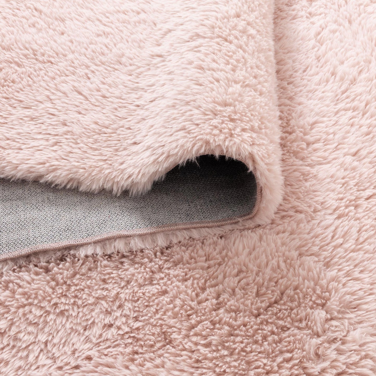 Lyla Machine Washable Shaggy Blush Runner