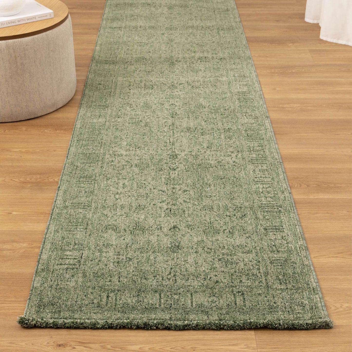 Heritage Distressed Border Green Runner- H107: (Different Tassel)