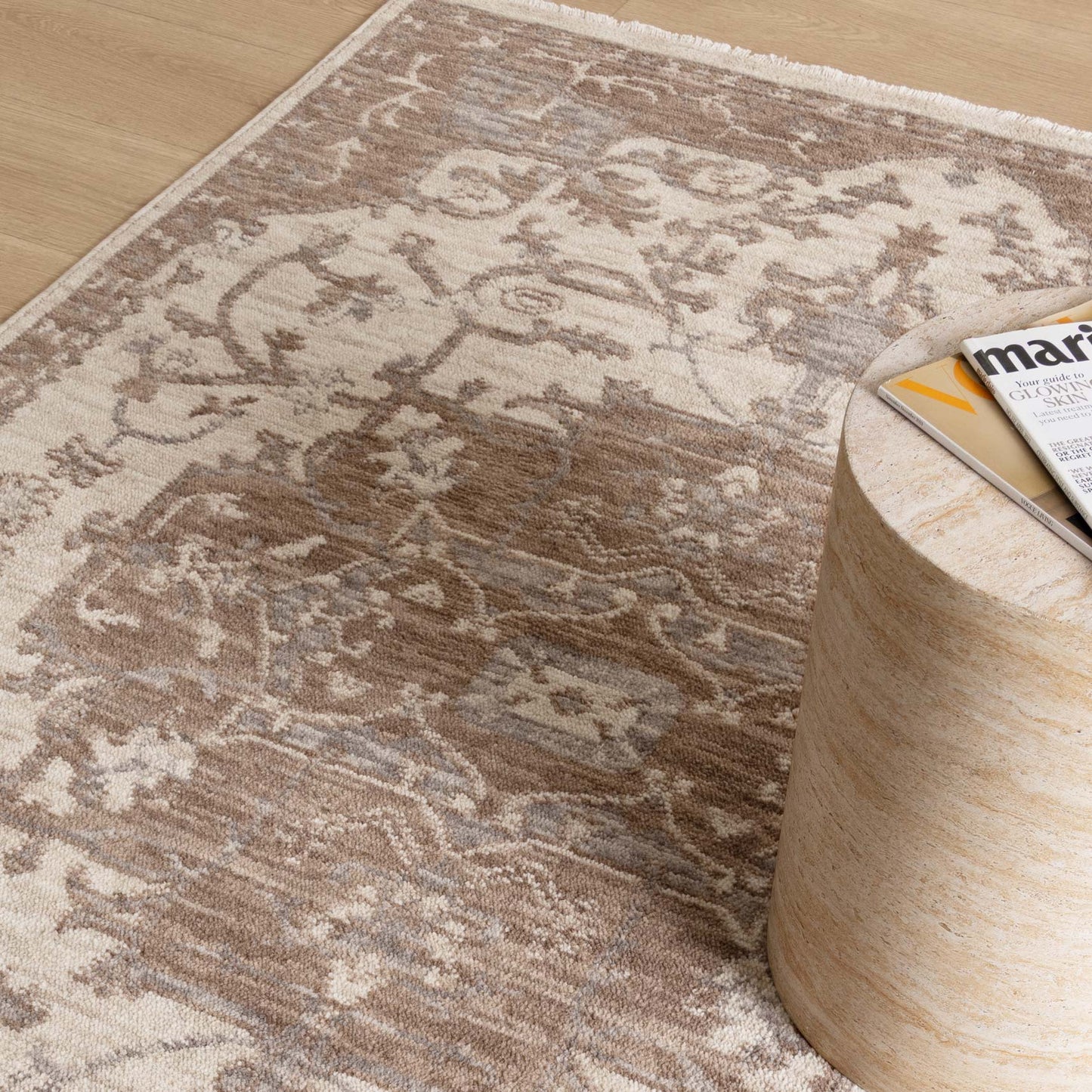 Horizon Ivory Beige Medallion Rug H114